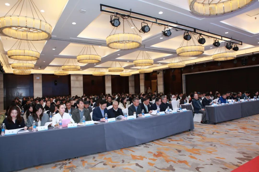 美林?jǐn)?shù)據(jù)當(dāng)選陜西省軟件行業(yè)協(xié)會副理事長單位